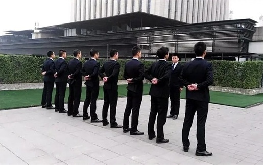 津市揭秘：如何选择靠谱的收债公司？老司机给你支招